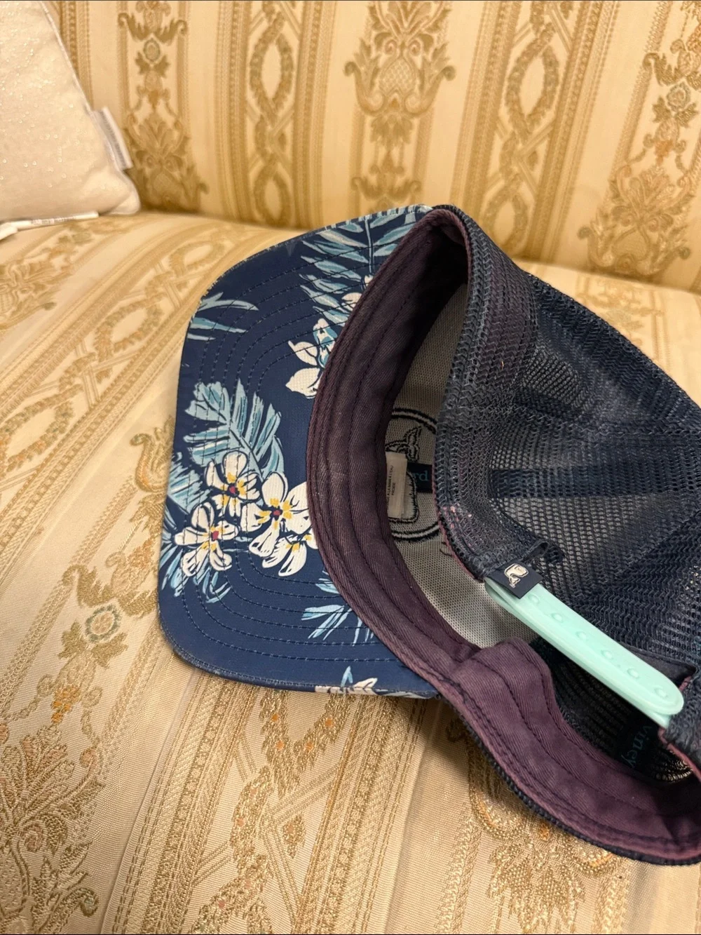 Vineyard vines Navy Floral Mesh Trucker Hat